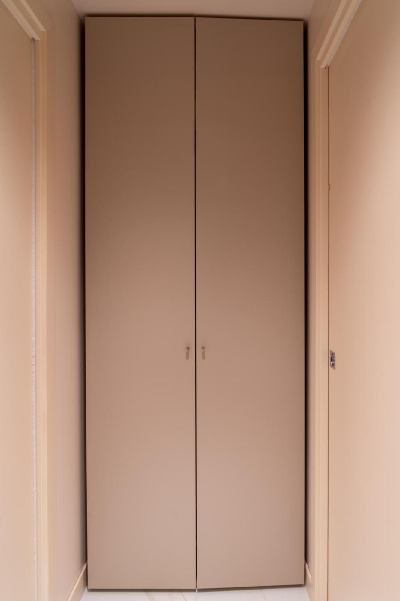 Lilyum Apartment Каляри Екстериор снимка