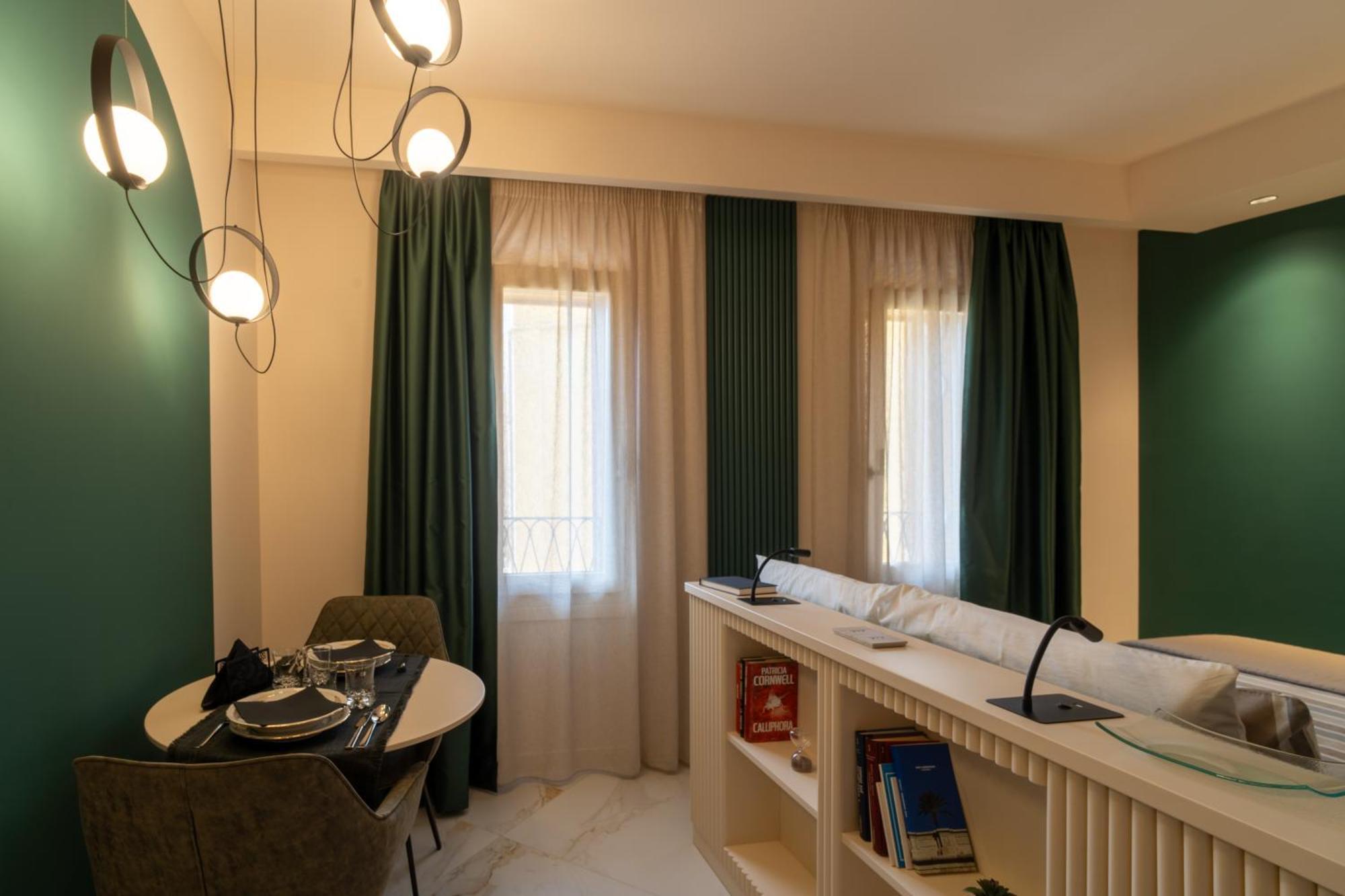 Lilyum Apartment Каляри Екстериор снимка