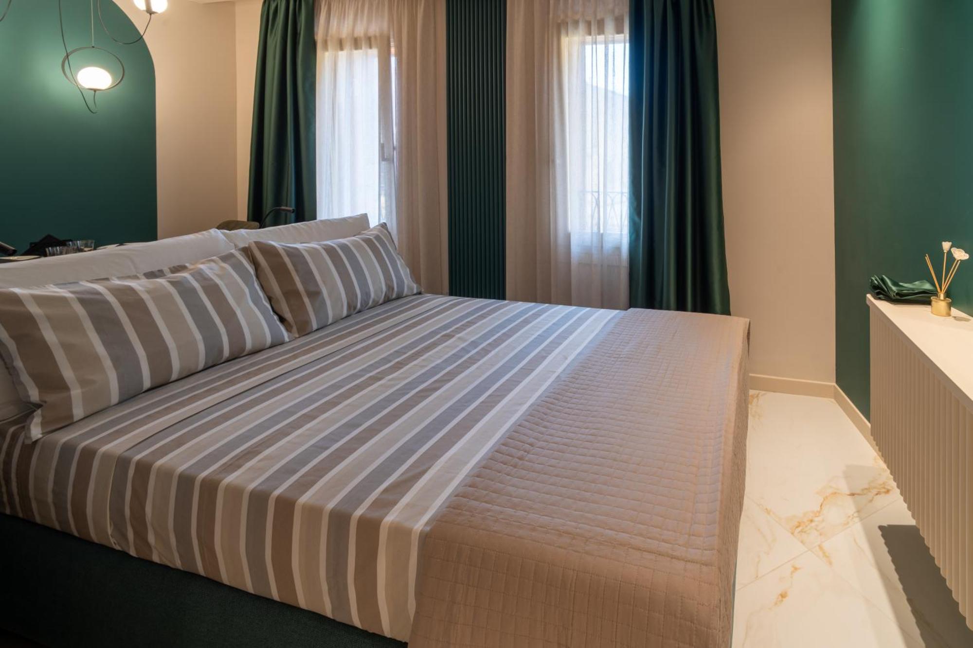 Lilyum Apartment Каляри Екстериор снимка